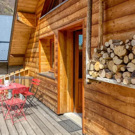 Chalet Ornon 3*